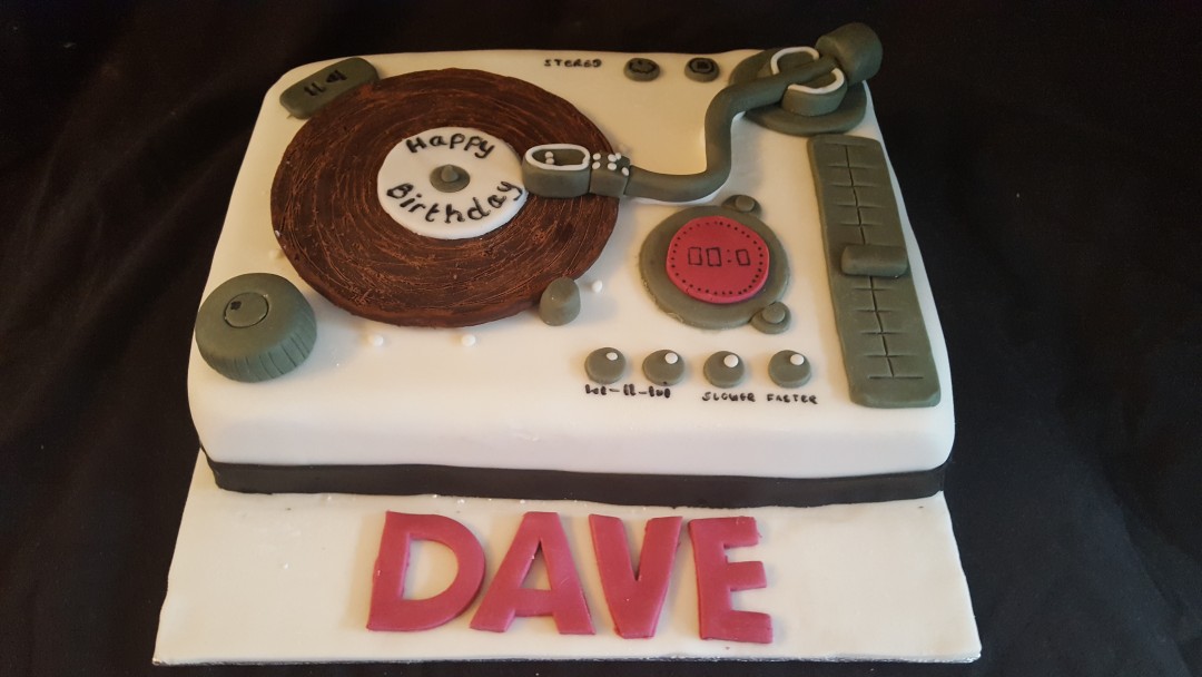 Dave turntable_1.jpg