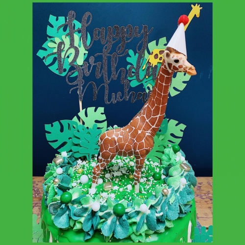 Michael giraffe cake_0.jpg