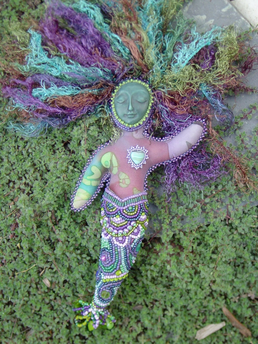 beaded mermaid_1.JPG