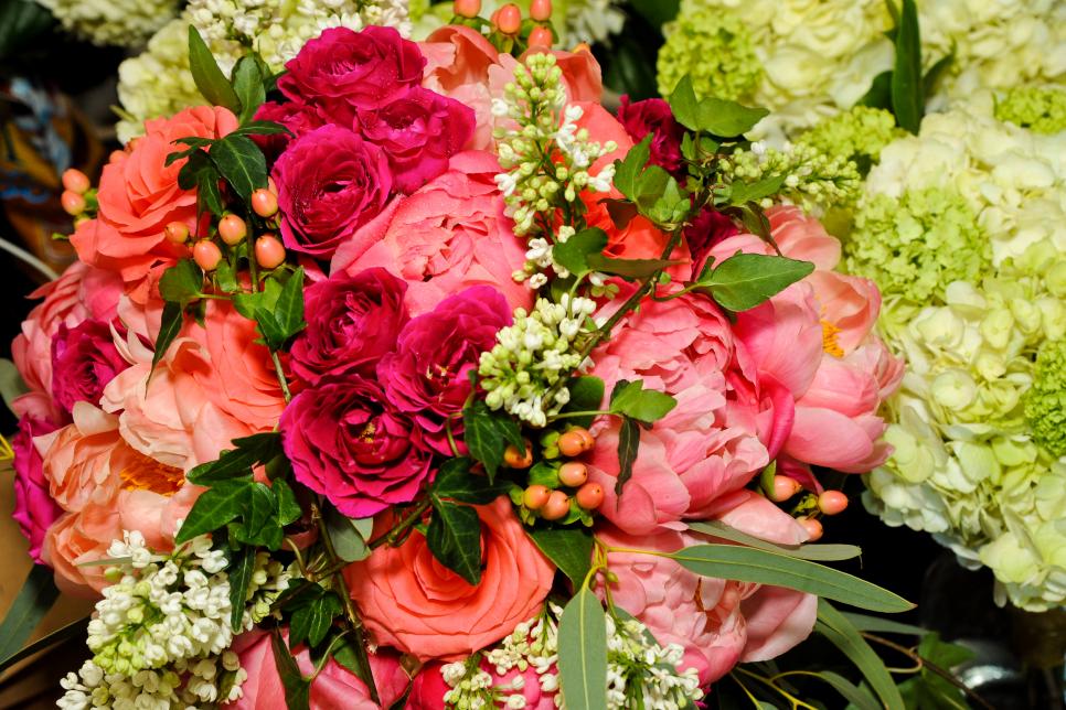 roses, lilacs, bouquet.jpeg