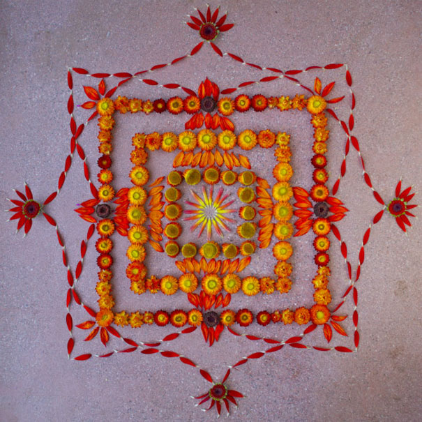 square flower-mandala -red-kathy-klein_0.jpg