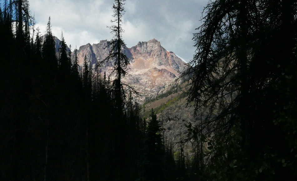 069Moutain2NearVallecitoCreek.jpg