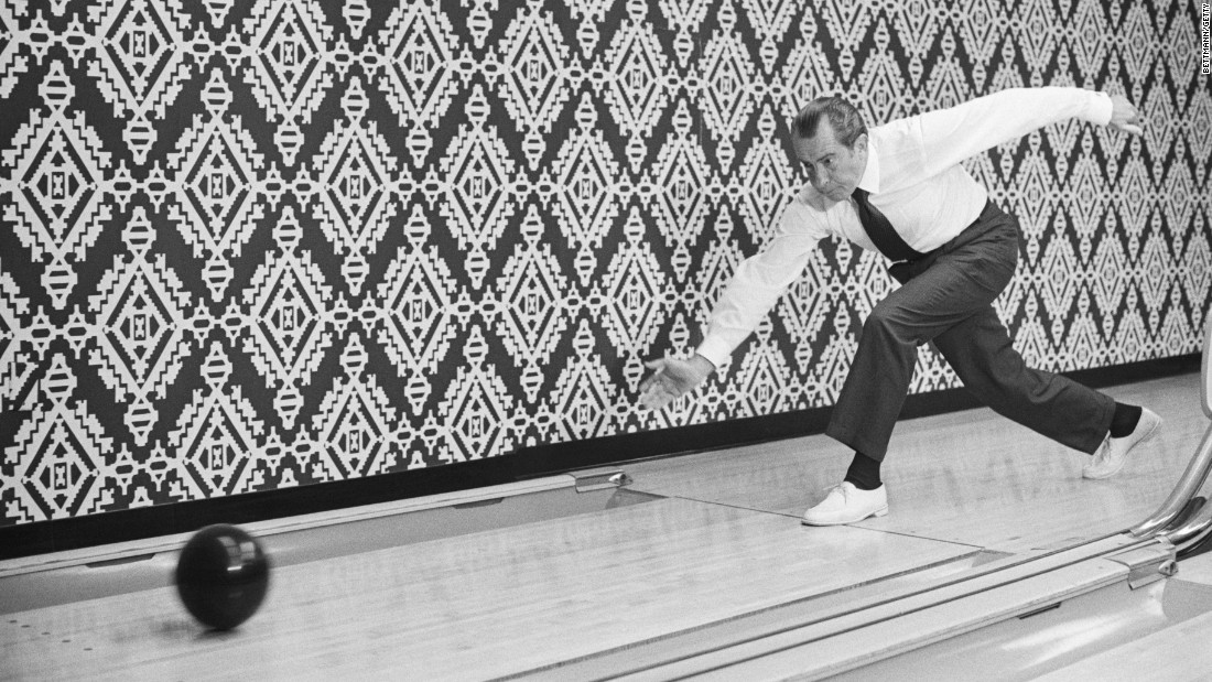 161129153616-presidents-exercise-nixon-bowling-restricted-super-169_0.jpg