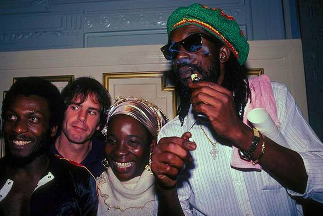 349442738-Jimmy_Cliff_Bob_Weir_Rita_Marley_Peter_Tosh_0.jpg