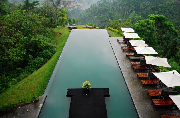 6.-Beautiful-hillside-resort-in-Bali-630x414.jpg