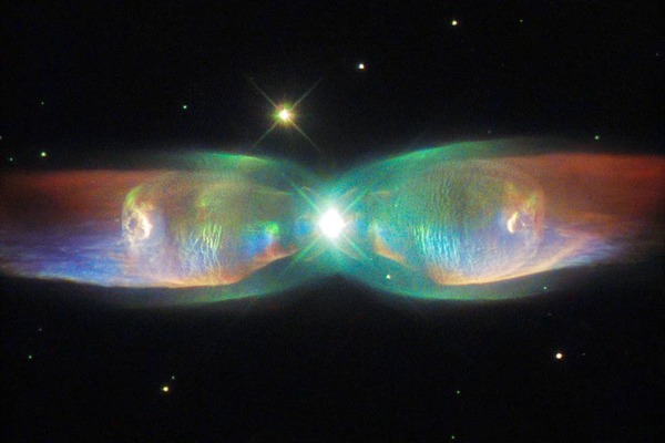 931163_1_0827-WNEBULA_standard.jpg