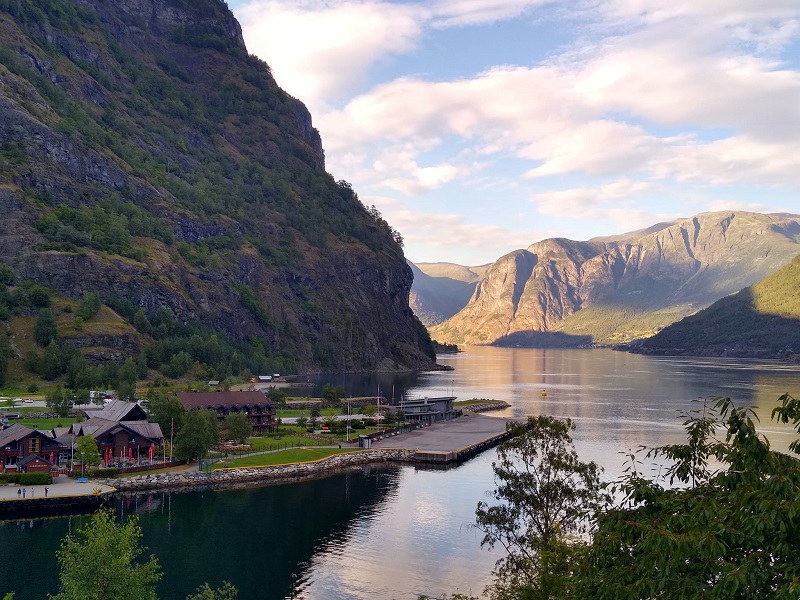 Aurlandsfjorden.jpg