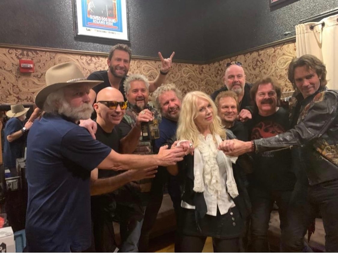 Bob, Joe Satriani, Guy Fieri, Sammy Hagar,Nancy Wilson, Michael Anthony, Tom Johnston, .jpg
