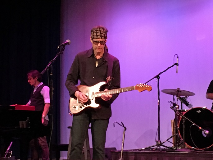 Bodeans Boulton Center Bayshore 09152017 130 resize.jpg