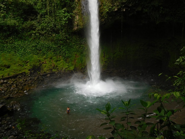 Catarata Arenal.JPG