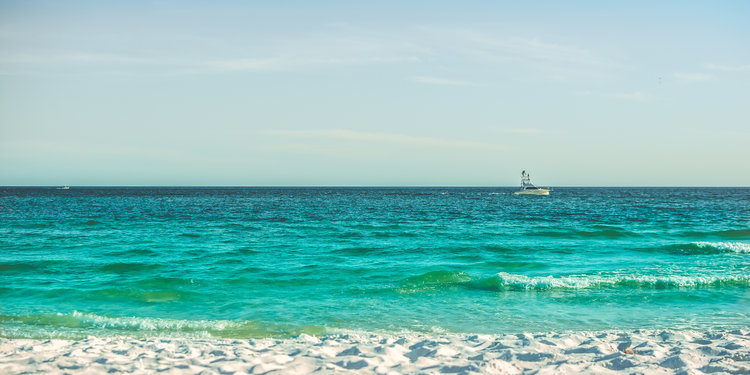 Henderson+Beach+Fishing+Boat+Destin+Florida.jpg