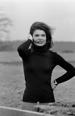 Jacqueline-Kennedy-sexy-black-look.jpg
