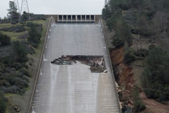 KG_oro_spillway_damage_10164.jpg