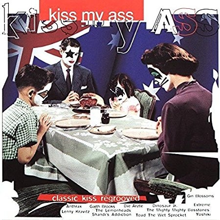 Kiss.jpg