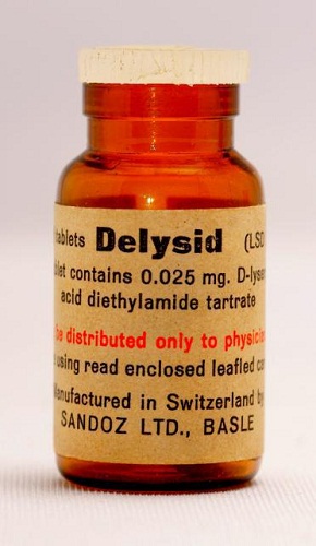LSD_Sandoz_PrescriptionBottle_AlbertHofmann.jpg