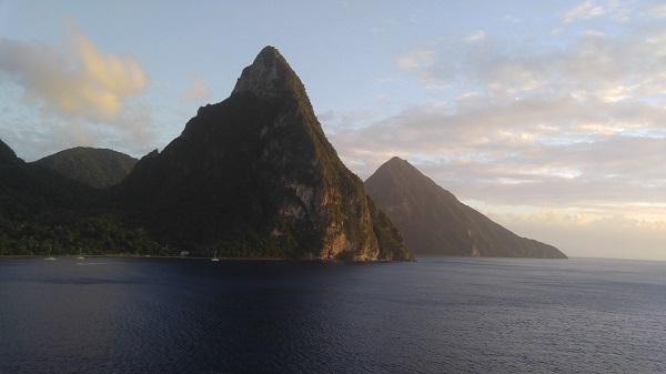 Pitons.jpg