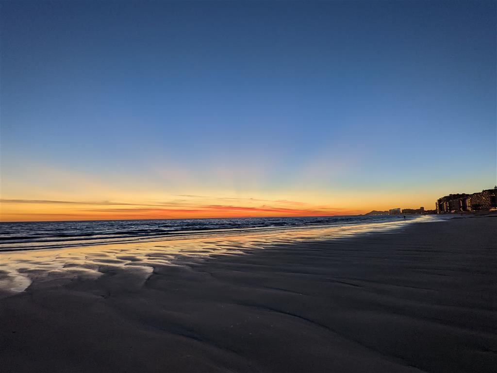 Puerto Penasco Sunset-Fall 2022 (Medium).jpg