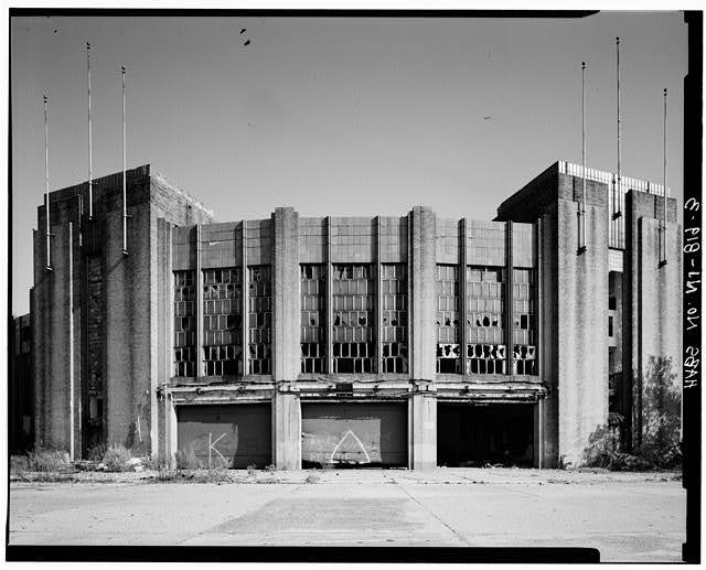 Roosevelt_Stadium_2_Nestor.jpg