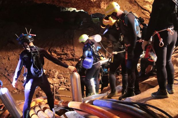 THAILAND-WEATHER-ACCIDENT-CHILDREN-CAVE-20180707-112154.jpg
