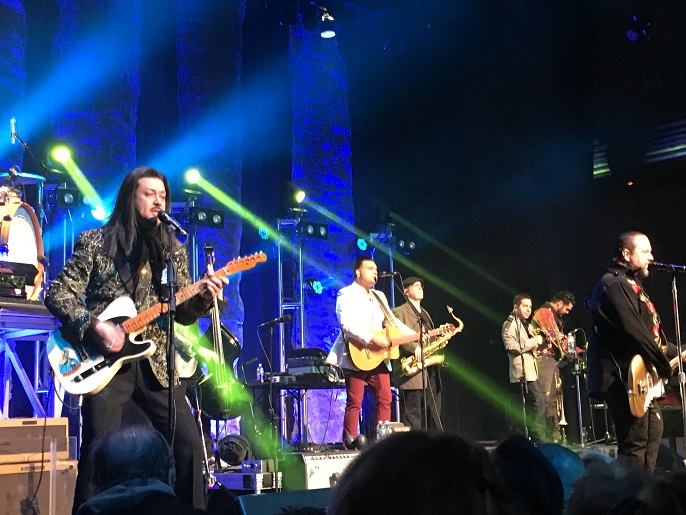 The Mavericks The Space Westbury, NY 12082017 055 resize.jpg