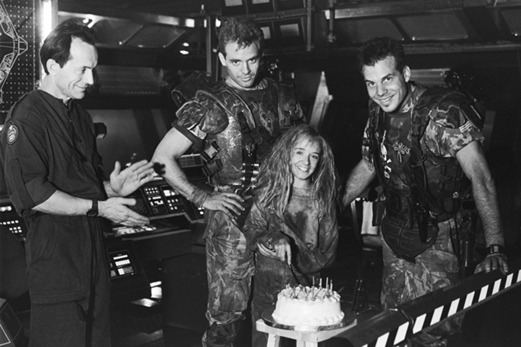 aliens_10.jpg