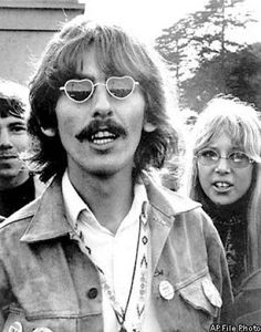 b15665a21d720284a4a60596031ed632--george-harrison-hippie-george-harrison-and-pattie-boyd.jpg