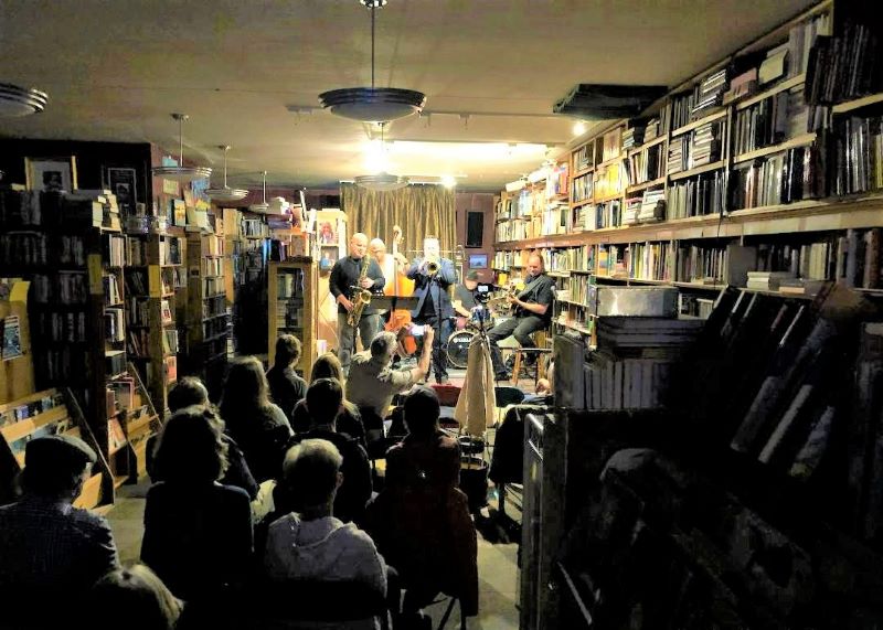 birdabeckett (3).jpg