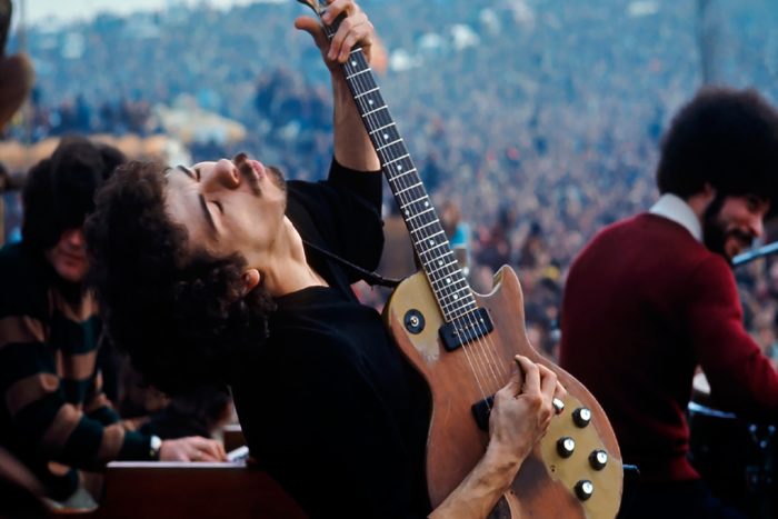 carlos_santana_woodstock-700x467.jpg