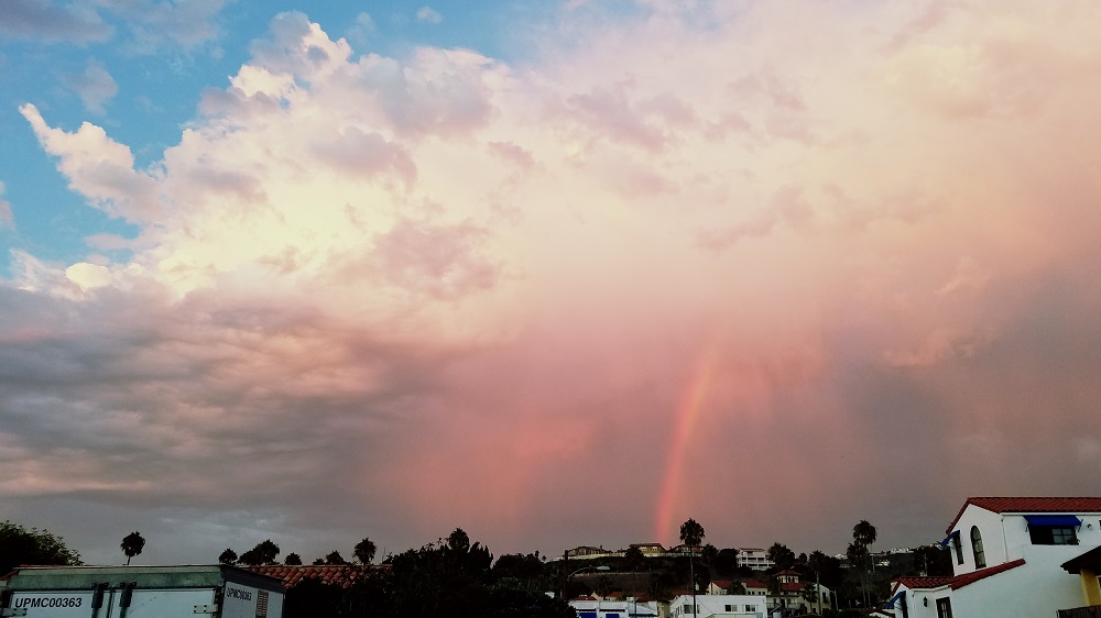 clouds_1.jpg