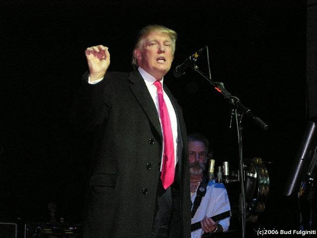 donaldtrumpbobby.jpg