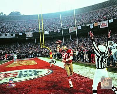 dwight-clark-after-making-the-catch-with-51-seconds-left-during-the1981-nfc-championship-game_u-L-F8OWT30.jpg