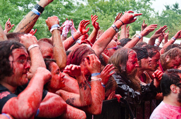 gwar-b-q-60.jpg