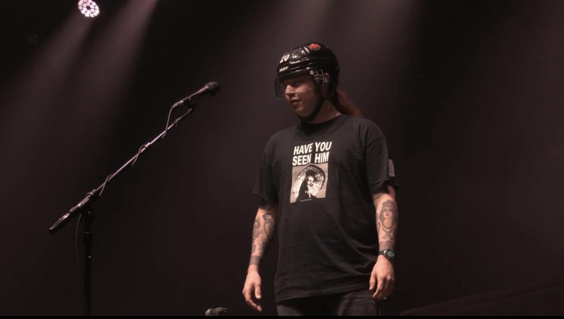 helmet.jpg