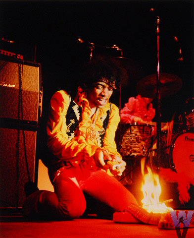 jimi-hendrix-monterey-pop-festival-june-17-19671.jpg