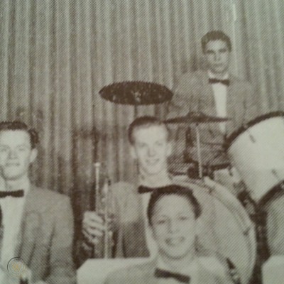 phil-lesh-11th-grade-high-school_1_a8bdf9b909d747d54411ace92d164550.jpg