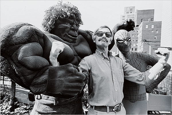 stanleeandheroes.jpg