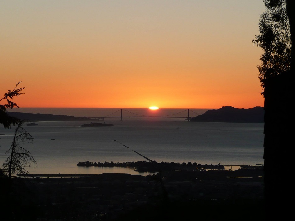sunsetggb1_0.jpg