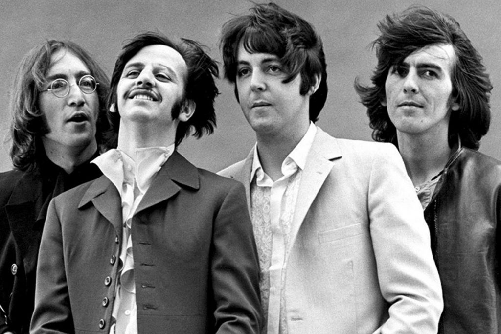 the-beatles-together-black-and-white-1024x683.jpg